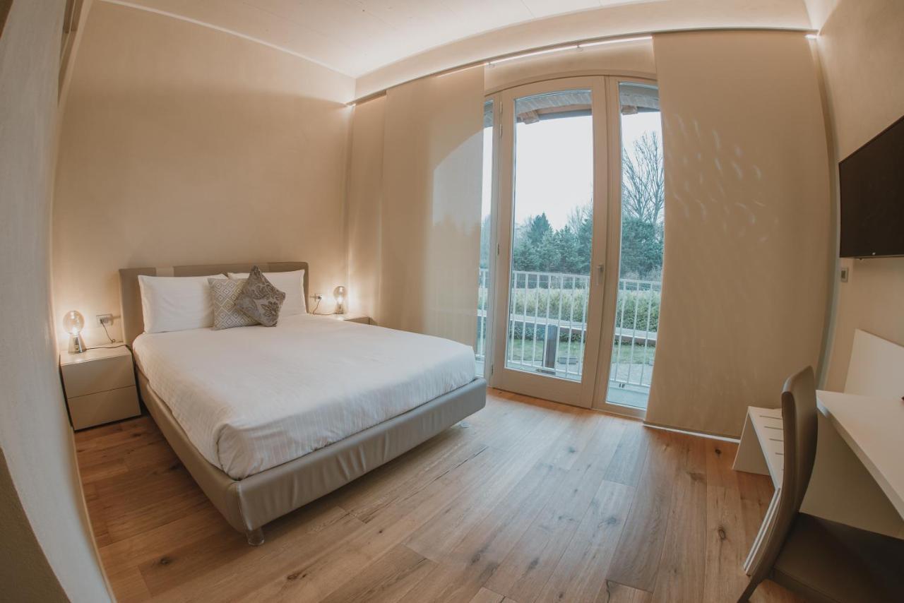La Cascina Di Carlotta 1846 Agriturismo Alba  Zewnętrze zdjęcie