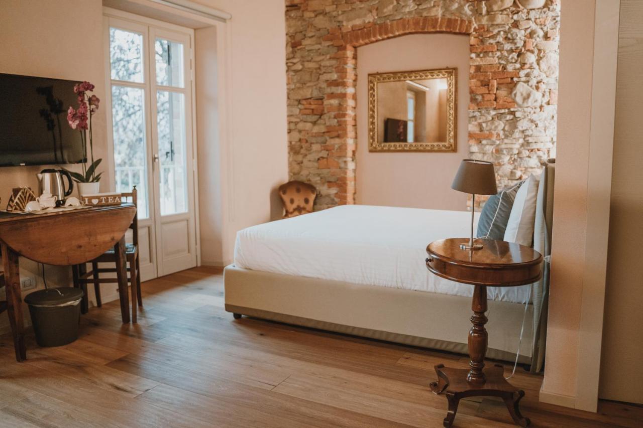 La Cascina Di Carlotta 1846 Agriturismo Alba  Zewnętrze zdjęcie