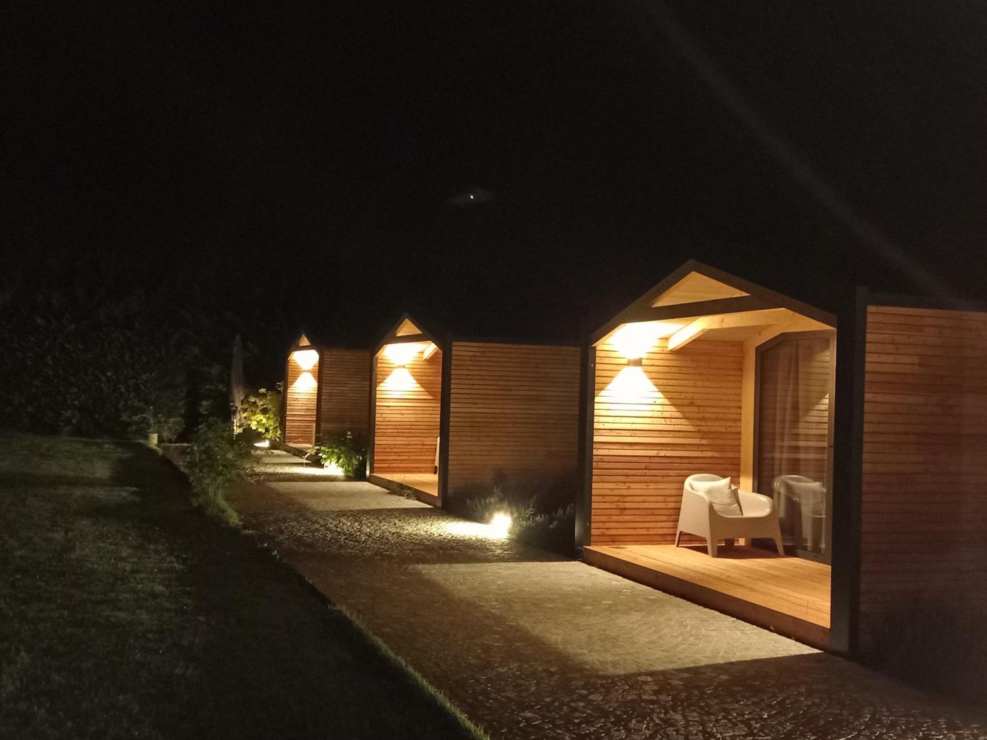 La Cascina Di Carlotta 1846 Agriturismo Alba  Zewnętrze zdjęcie