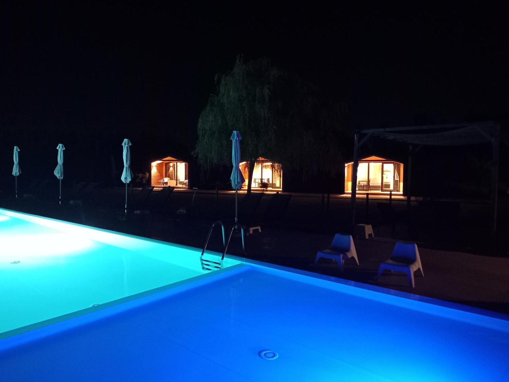 La Cascina Di Carlotta 1846 Agriturismo Alba  Zewnętrze zdjęcie