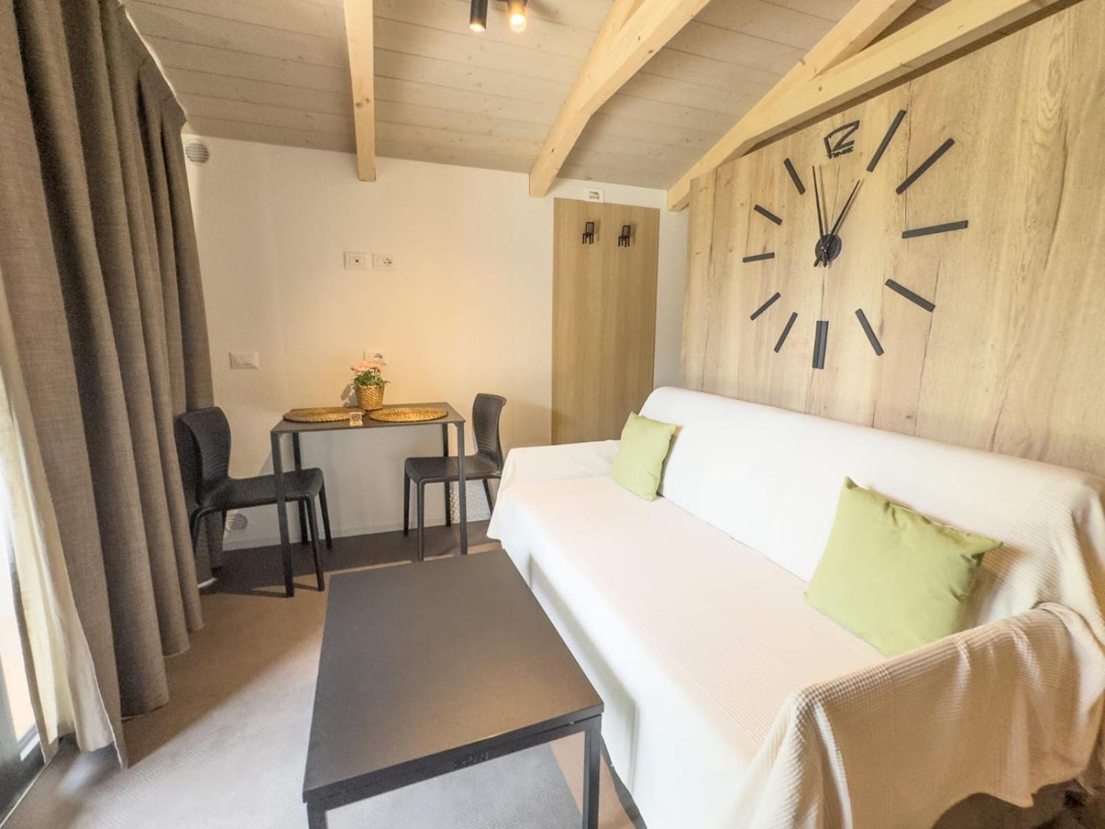 La Cascina Di Carlotta 1846 Agriturismo Alba  Pokój zdjęcie