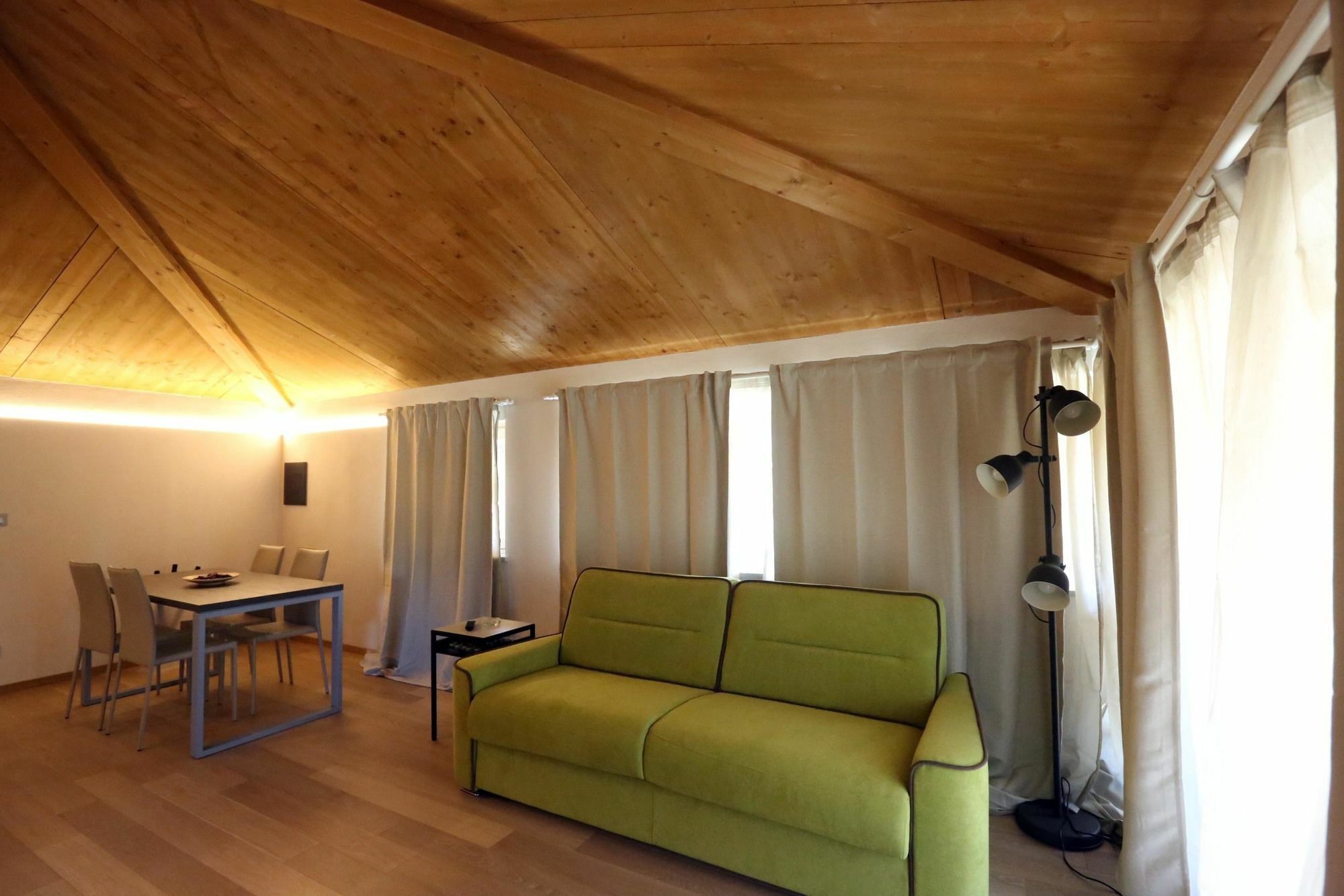 La Cascina Di Carlotta 1846 Agriturismo Alba  Zewnętrze zdjęcie